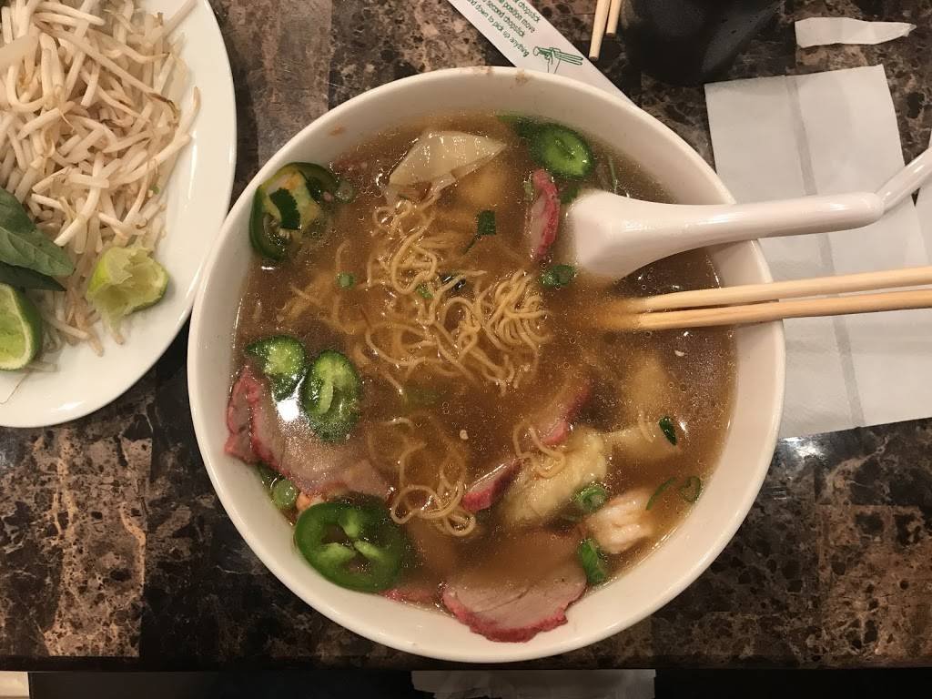 Pho 62 Grill and Noodle | restaurant | 1420 S Riverside Ave, Rialto, CA 92376, USA | 9094214887 OR +1 909-421-4887
