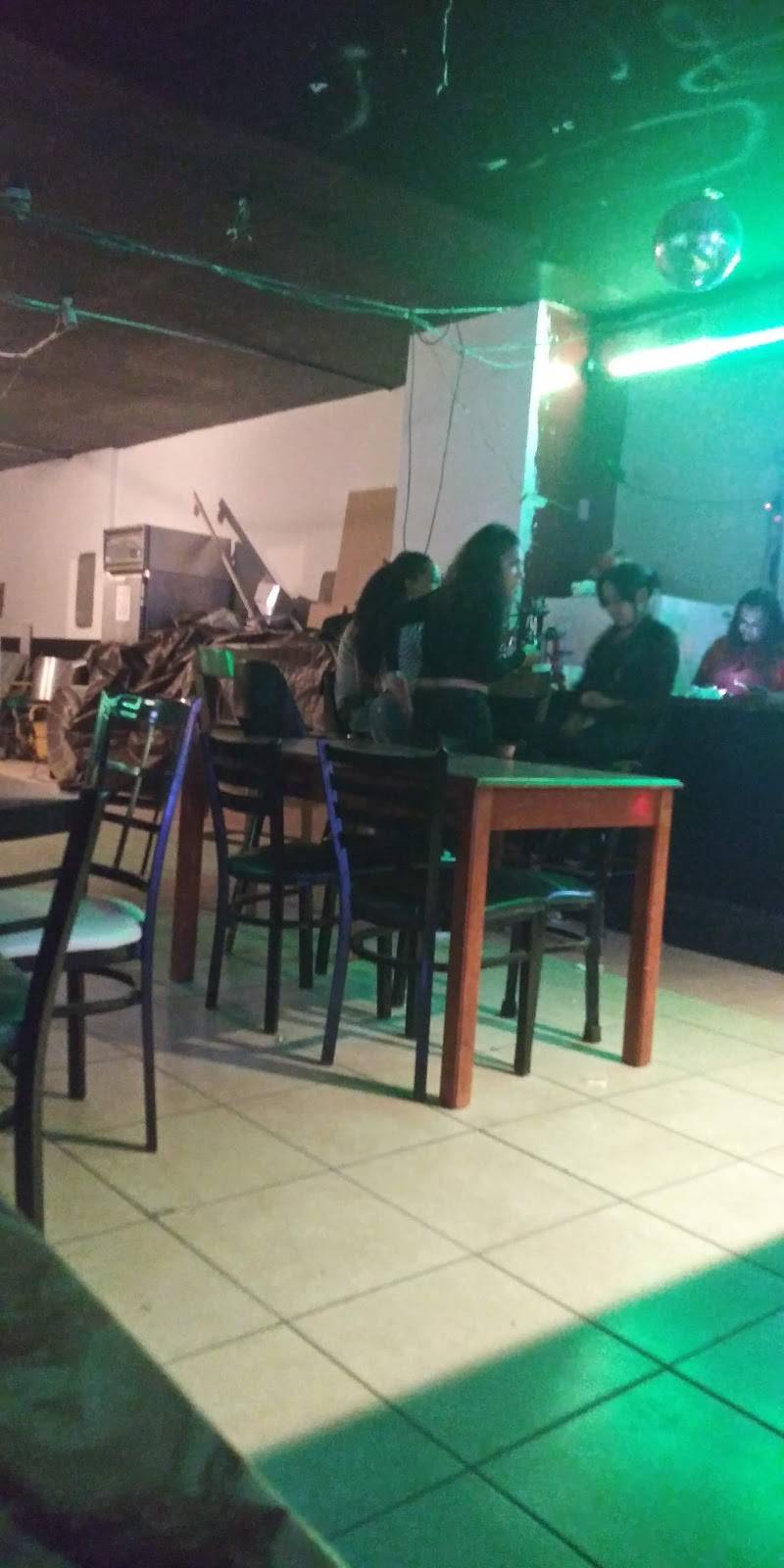 Dominicana La Gran Parada | restaurant | 7503 NW 32nd Ave, Miami, FL 33147, USA | 7866605260 OR +1 786-660-5260