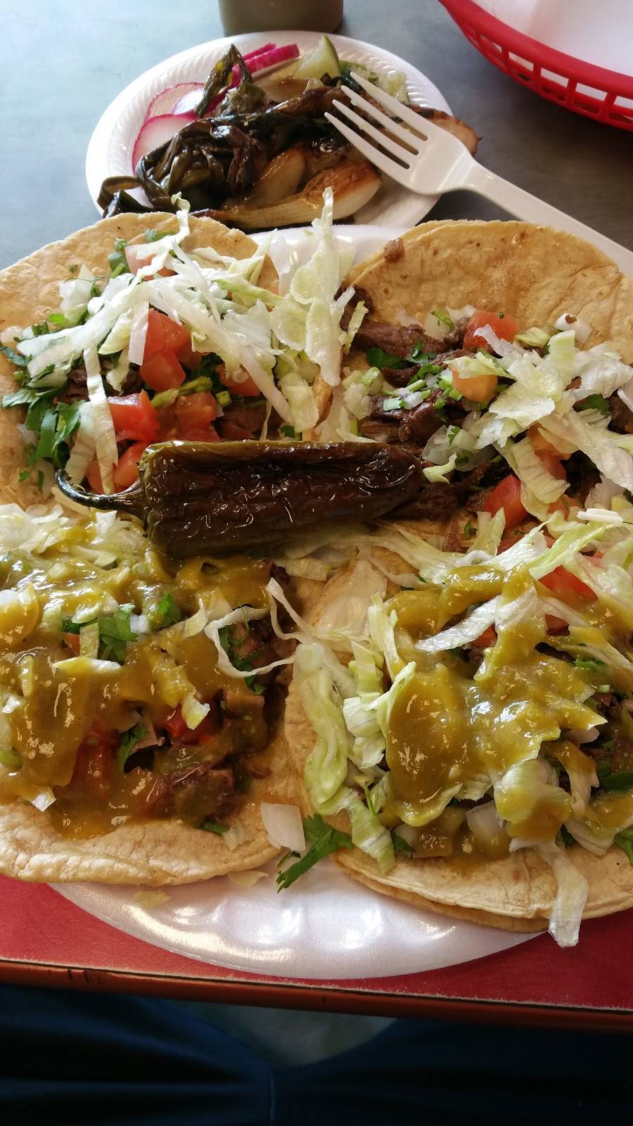 Tacos El Caporal (28th St) | restaurant | 1717 28th St SW, Wyoming, MI 49519, USA | 6162612711 OR +1 616-261-2711