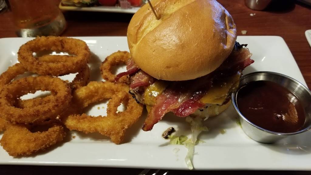 Ruby Tuesday | restaurant | 928 Bear Corbitt Rd, Newark, DE 19702, USA | 3028341039 OR +1 302-834-1039