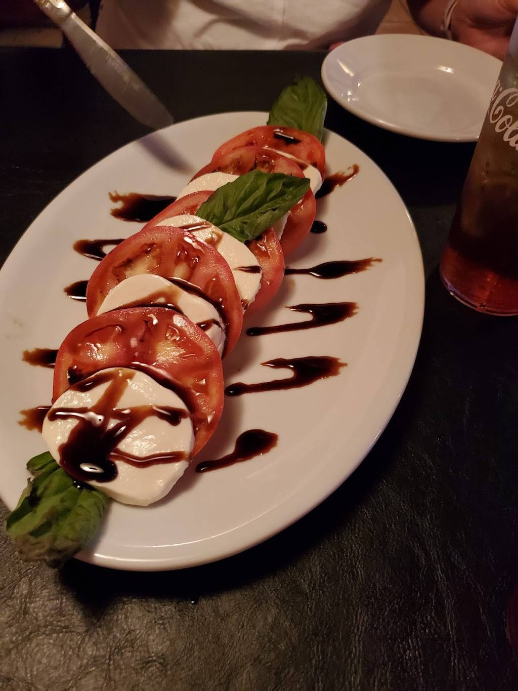 Taste of Italy | restaurant | 1235 East Pkwy, Gatlinburg, TN 37738, USA | 8653251750 OR +1 865-325-1750