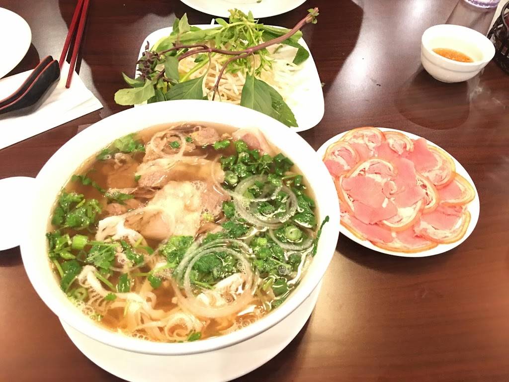 Pho 90 Degree | restaurant | 222 Great Mall Dr, Milpitas, CA 95035, USA | 4089456693 OR +1 408-945-6693