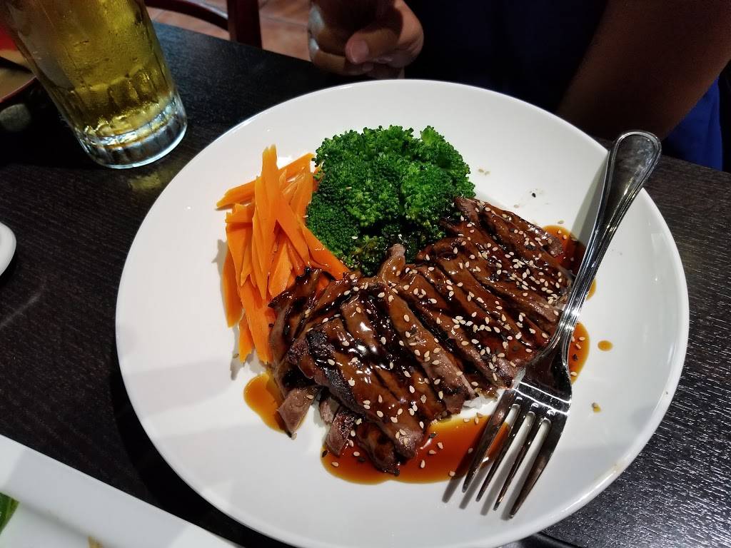 Sushi Planet Camarillo | restaurant | 2001 Ventura Fwy, Camarillo, CA 93010, USA | 8053837666 OR +1 805-383-7666