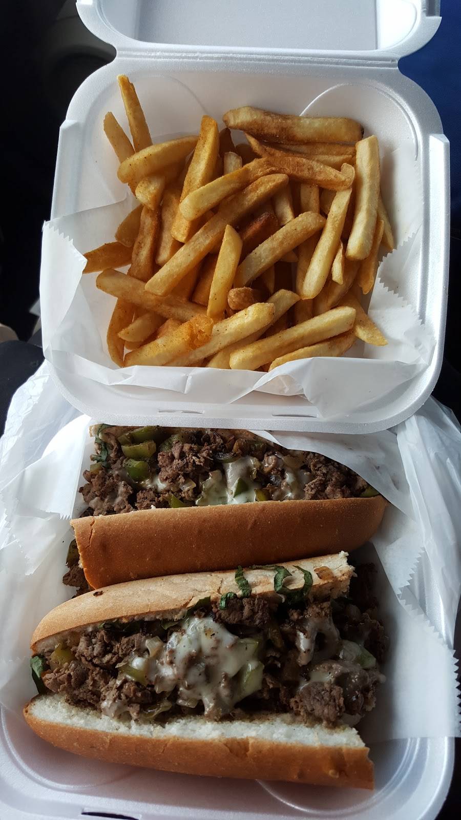 Loop Gyros | restaurant | 2558 Simpson Rd, Kissimmee, FL 34744, USA | 4079786621 OR +1 407-978-6621