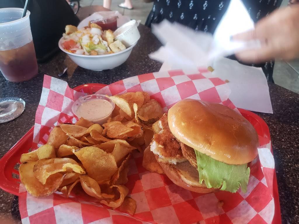 Bobbers Grill | restaurant | 1850 Scales Bend Rd NE, North Liberty, IA 52317, USA | 3196653474 OR +1 319-665-3474