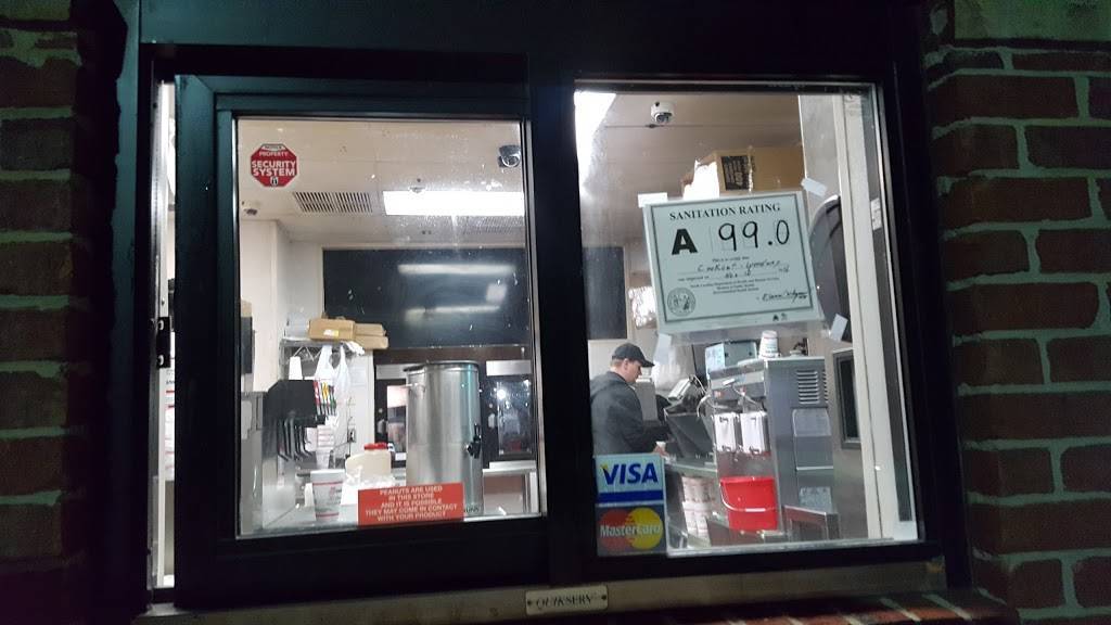 Cook Out | restaurant | 7771 Gateway Ln NW, Concord, NC 28027, USA | 7049791262 OR +1 704-979-1262