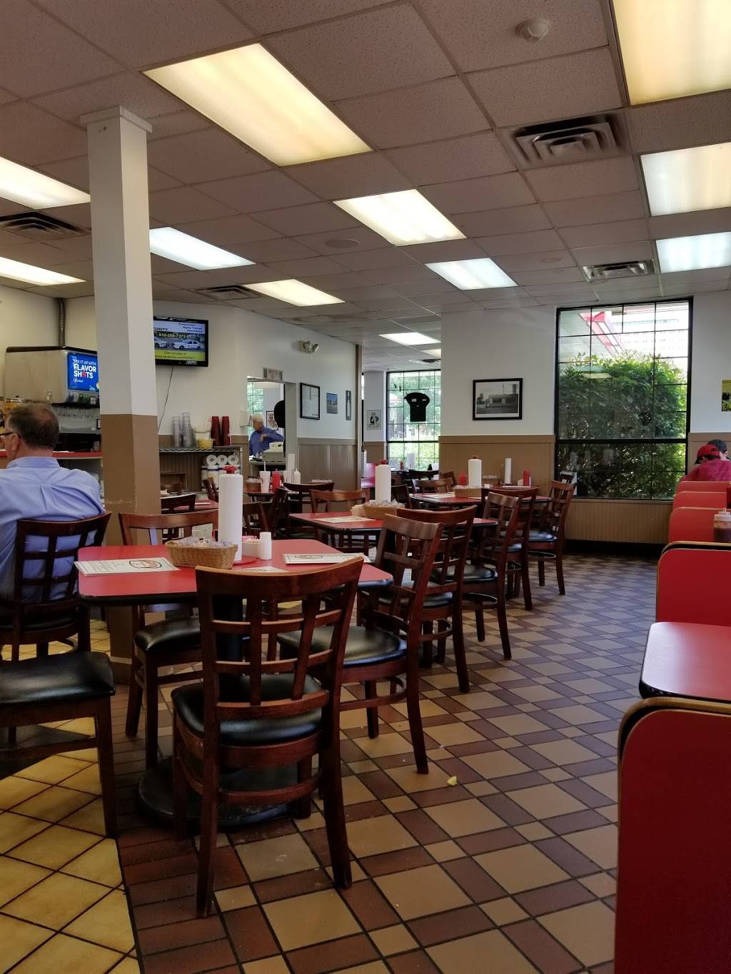 Rons Hamburgers & Chili | restaurant | 1440 South Denver Ave W, Tulsa, OK 74119, USA | 9183827667 OR +1 918-382-7667