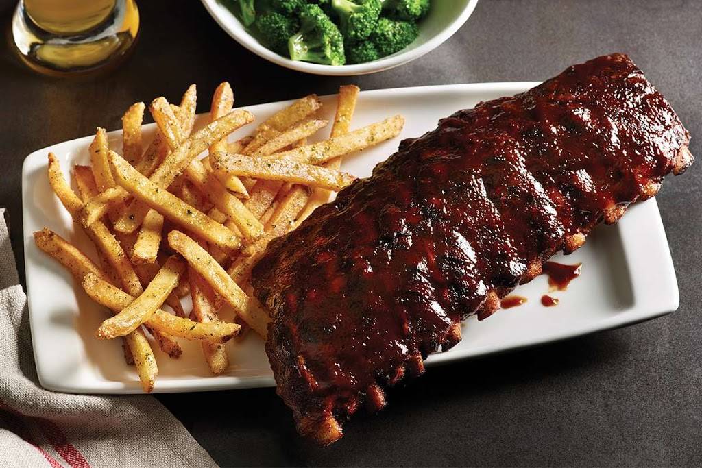 Applebees Grill + Bar | restaurant | 3400 S Mooney Blvd, Visalia, CA 93277, USA | 5597342332 OR +1 559-734-2332