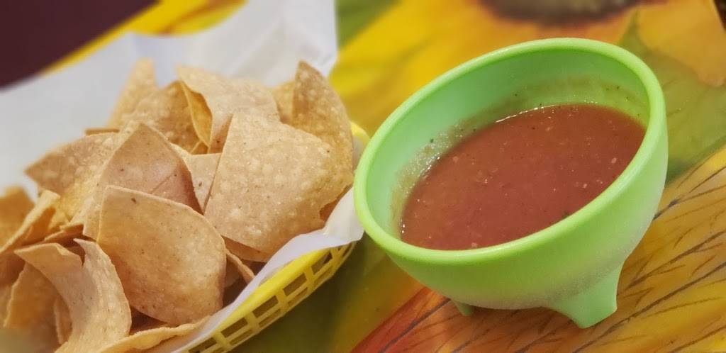 El Rancherito | restaurant | 819 W Lincoln Ave, Charleston, IL 61920, USA | 2173455038 OR +1 217-345-5038