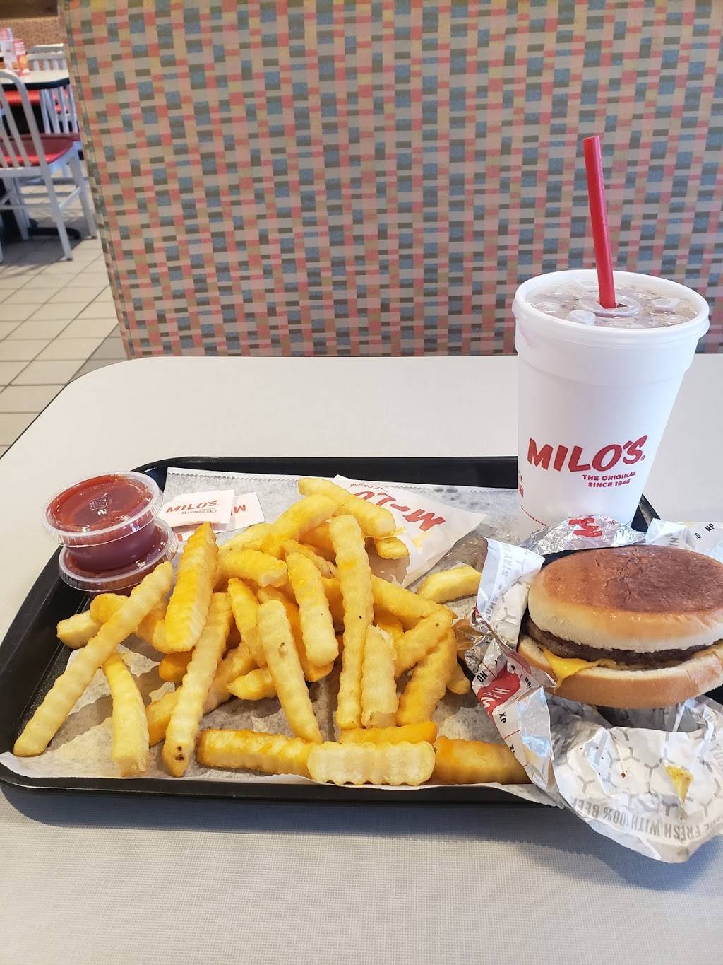 Milos Hamburgers | restaurant | 208 State Farm Pkwy, Homewood, AL 35209, USA | 2059458008 OR +1 205-945-8008
