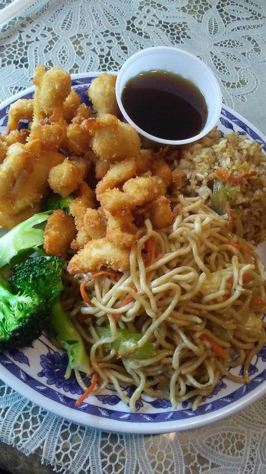 Golden Dragon Restaurant | restaurant | 5235 E Kings Canyon Rd # 101, Fresno, CA 93727, USA | 5594580488 OR +1 559-458-0488