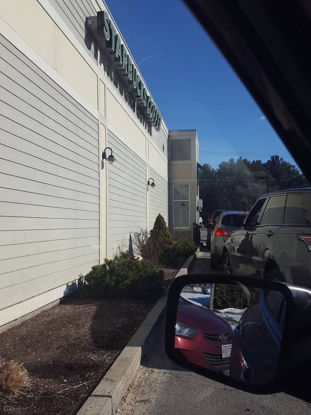 Starbucks | cafe | 985 US-1, Walpole, MA 02081, USA | 5086682701 OR +1 508-668-2701