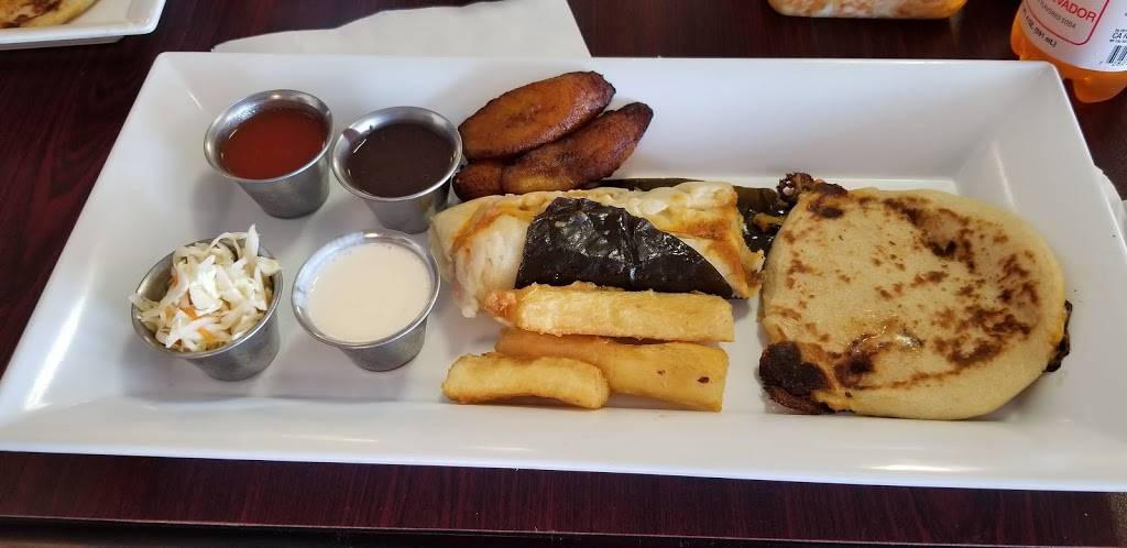 Rosis Pupuseria | restaurant | 909 Gross Rd, Mesquite, TX 75149, USA | 9722850770 OR +1 972-285-0770