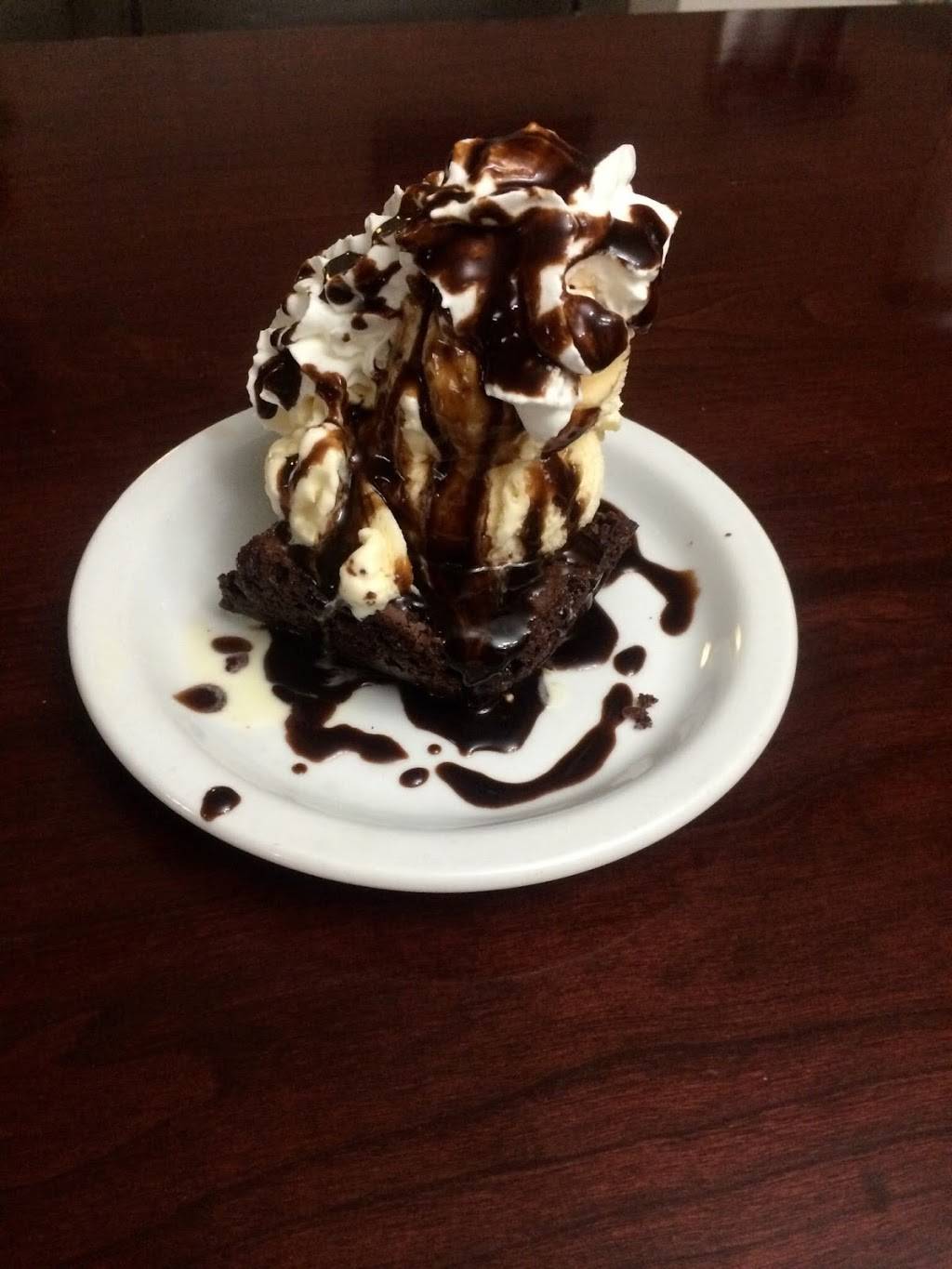 Graeagle Restaurant | cafe | 7430 CA-89, Graeagle, CA 96103, USA | 5308362393 OR +1 530-836-2393