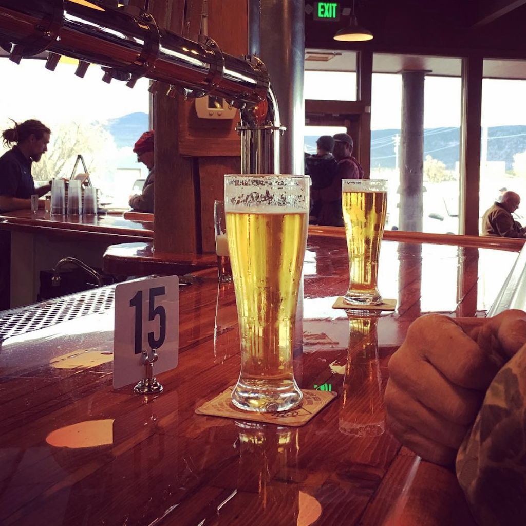 Lassen Ale Works Boardroom | restaurant | 702-000 Johnstonville Rd, Susanville, CA 96130, USA | 5302574443 OR +1 530-257-4443