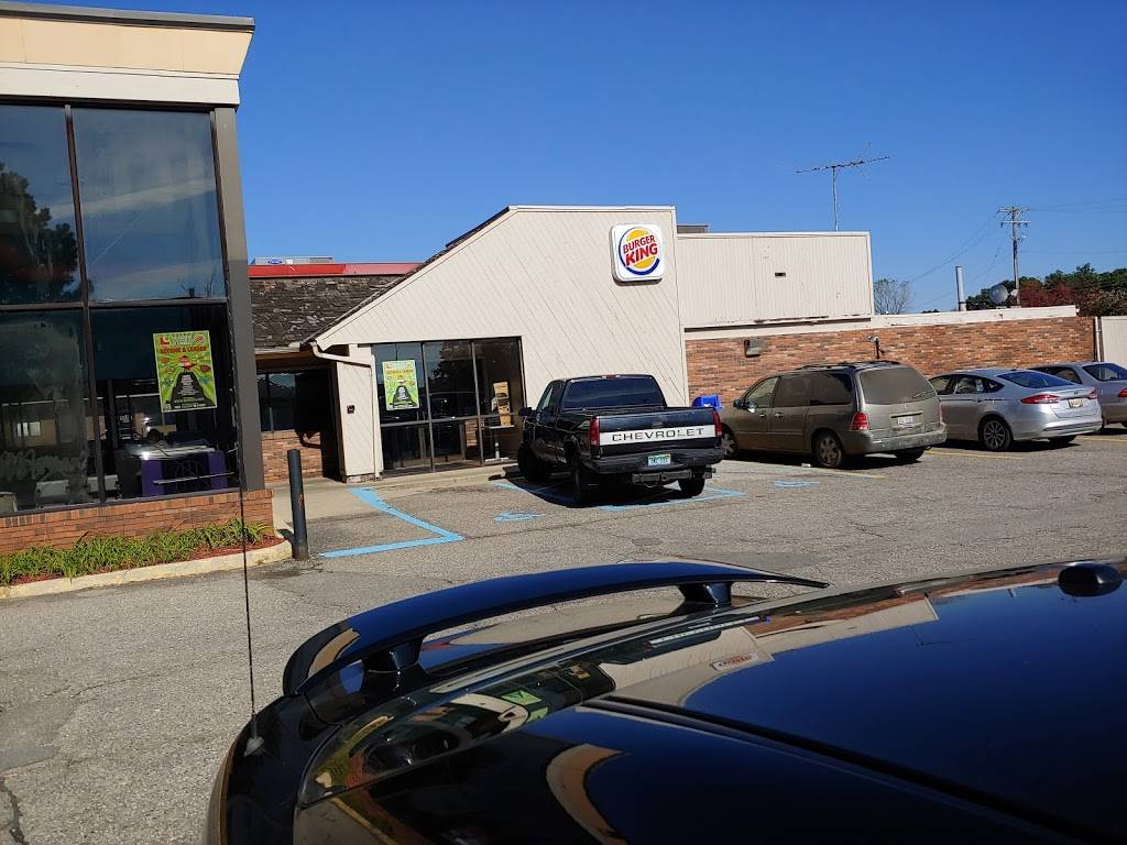 Burger King | restaurant | 1155 S Lapeer Rd, Lake Orion, MI 48360, USA | 2486932390 OR +1 248-693-2390