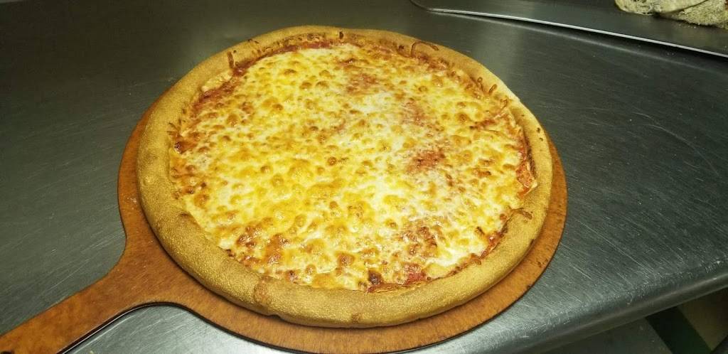 Pizza 17 | restaurant | 1625 Main St, Jefferson, MA 01522, USA | 5088291744 OR +1 508-829-1744