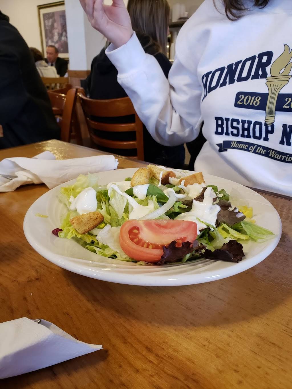 Four Seasons Family Restaurant | restaurant | 13469 OH-15, Montpelier, OH 43543, USA | 4194853261 OR +1 419-485-3261