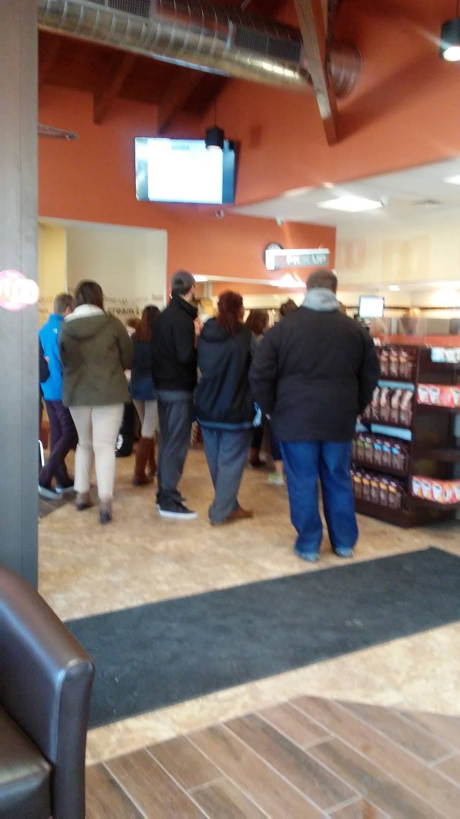 Dunkin | cafe | 8675 Belair Rd, Nottingham, MD 21236, USA | 4106577586 OR +1 410-657-7586