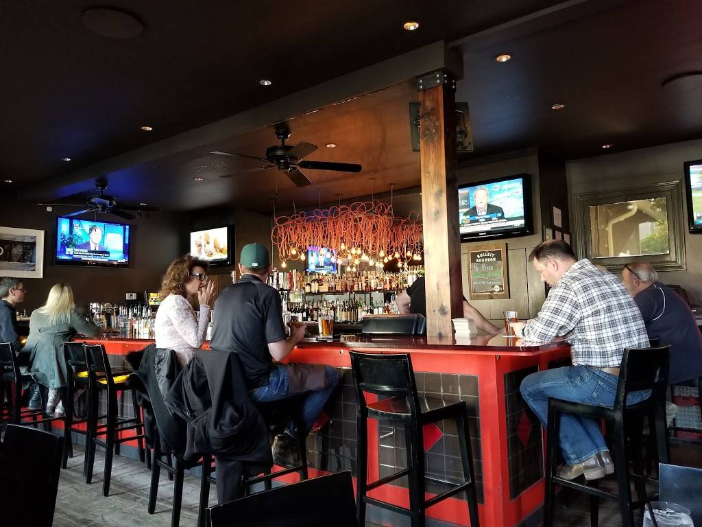 Lucca Bar & Grill | restaurant | 439 1st St, Benicia, CA 94510, USA | 7077453749 OR +1 707-745-3749