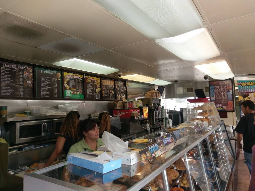 Yum Yum Donuts | cafe | 4351 Maine Ave, Baldwin Park, CA 91706, USA | 6269629254 OR +1 626-962-9254