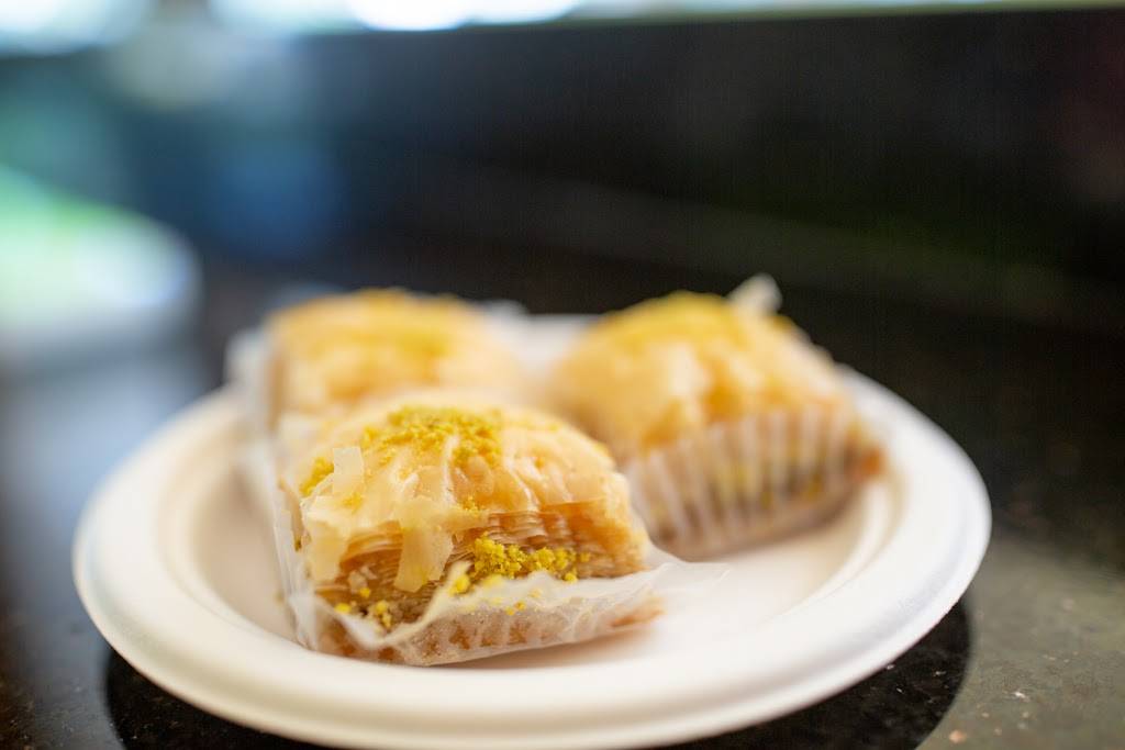 Chickpeas Kitchen - Davis | restaurant | 640 W Covell Blvd, Davis, CA 95616, USA | 8009095353 OR +1 800-909-5353