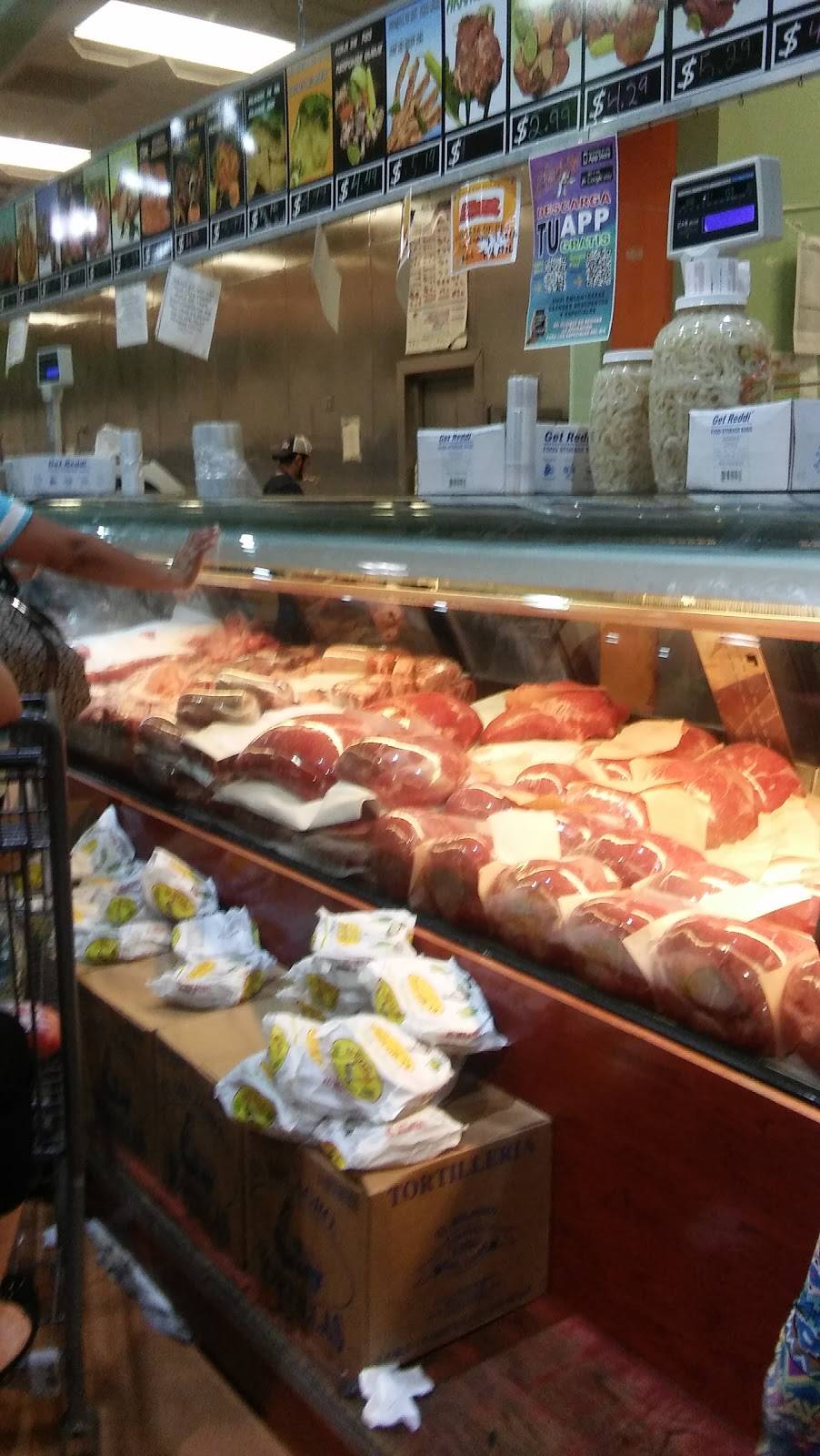 Carniceria Guanajuato | restaurant | 5210 W Pike Plaza Rd, Indianapolis, IN 46254, USA | 3174905060 OR +1 317-490-5060