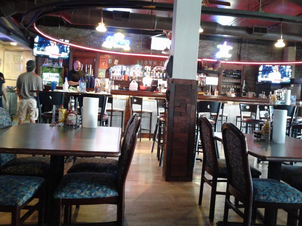 Brown Jerrys Blues Brews Barbecue | restaurant | 147 W St Louis St, Pacific, MO 63069, USA | 6363930553 OR +1 636-393-0553