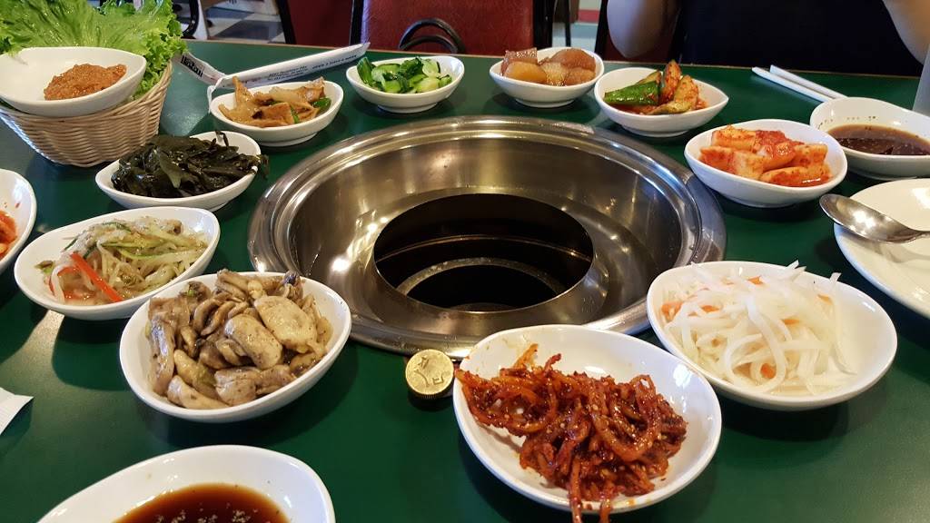 Mama’s Korean Restaurant | meal takeaway | 8867 Pendleton Pike, Indianapolis, IN 46226, USA | 3178970808 OR +1 317-897-0808