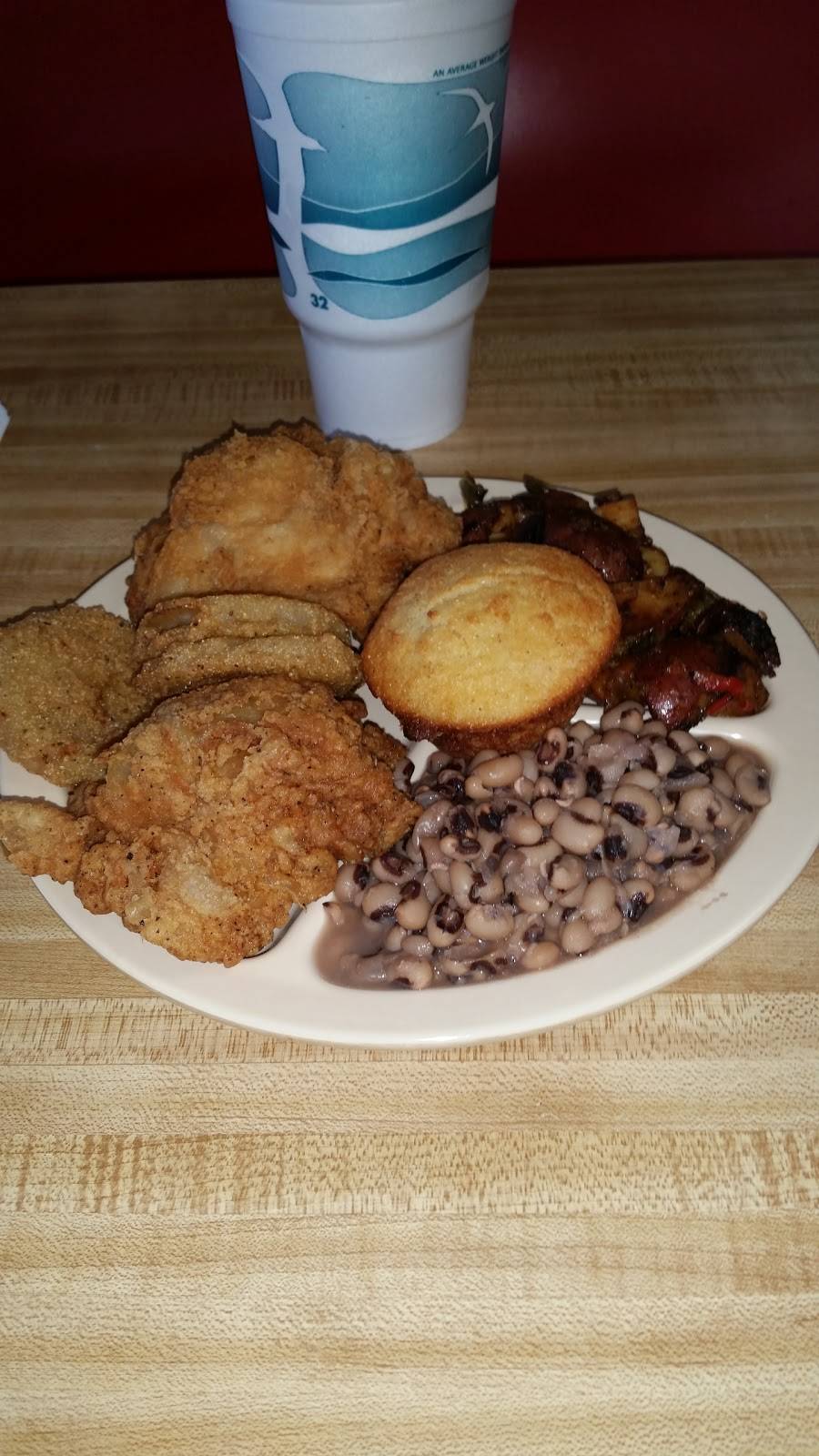 Smittys Cafe | restaurant | 12456 Whitehouse Pkwy, Woodbury, GA 30293, USA | 7065535241 OR +1 706-553-5241