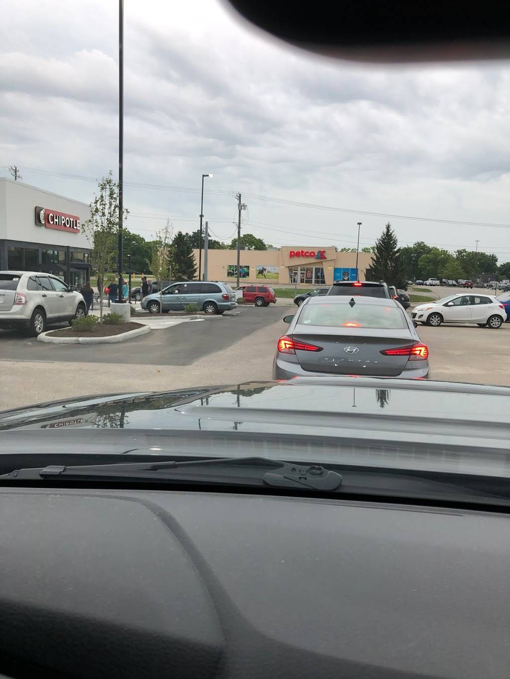 Chipotle Mexican Grill | restaurant | 3479 Towne Blvd, Middletown, OH 45005, USA | 5133924236 OR +1 513-392-4236