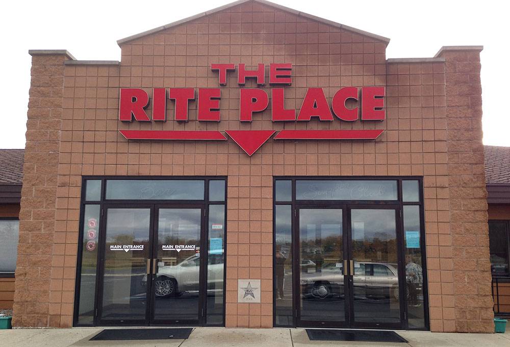 The Rite Place | restaurant | 1580 Bellevue St, Green Bay, WI 54311, USA | 9204690055 OR +1 920-469-0055