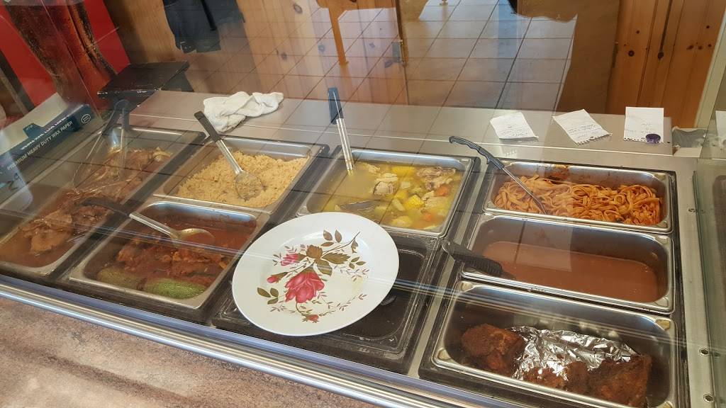 Pupuseria La Pasadita Salvadoran Food | restaurant | 4424 Potter Rd, Stallings, NC 28104, USA | 7042340533 OR +1 704-234-0533