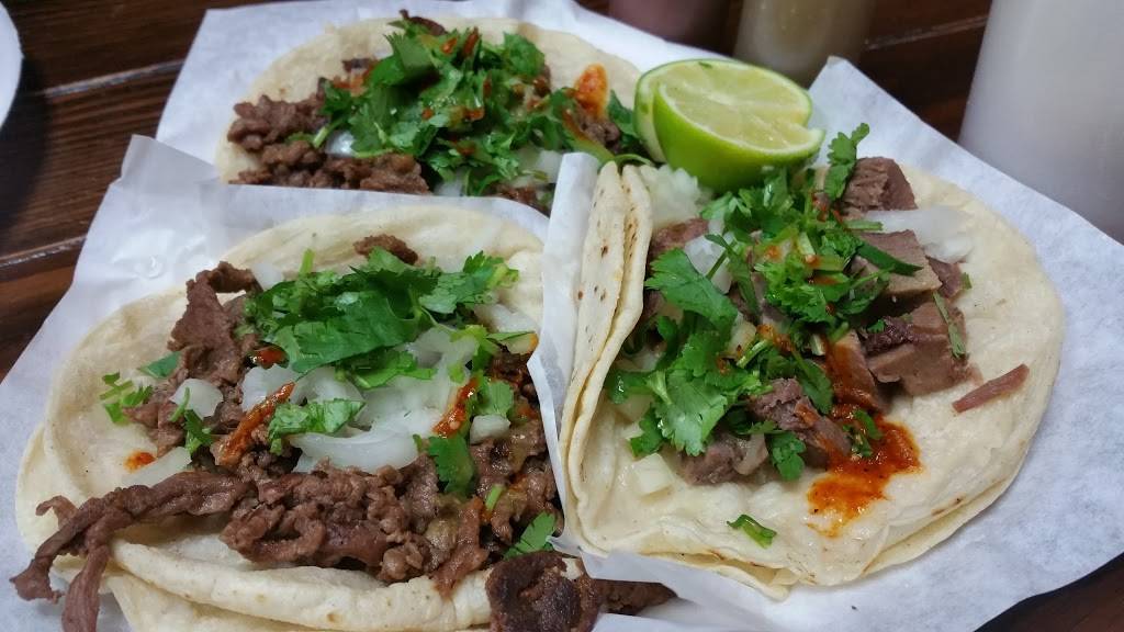 Las Cazuelas Restaurant | restaurant | 2553 E Palmdale Blvd, Palmdale, CA 93550, USA | 6612749222 OR +1 661-274-9222