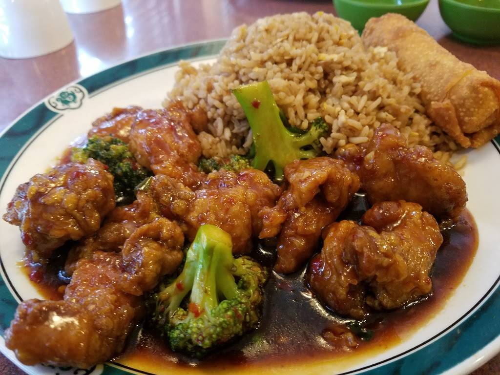 Dragon Court | restaurant | 4250 Alafaya Trail #200, Oviedo, FL 32765, USA | 4073591888 OR +1 407-359-1888