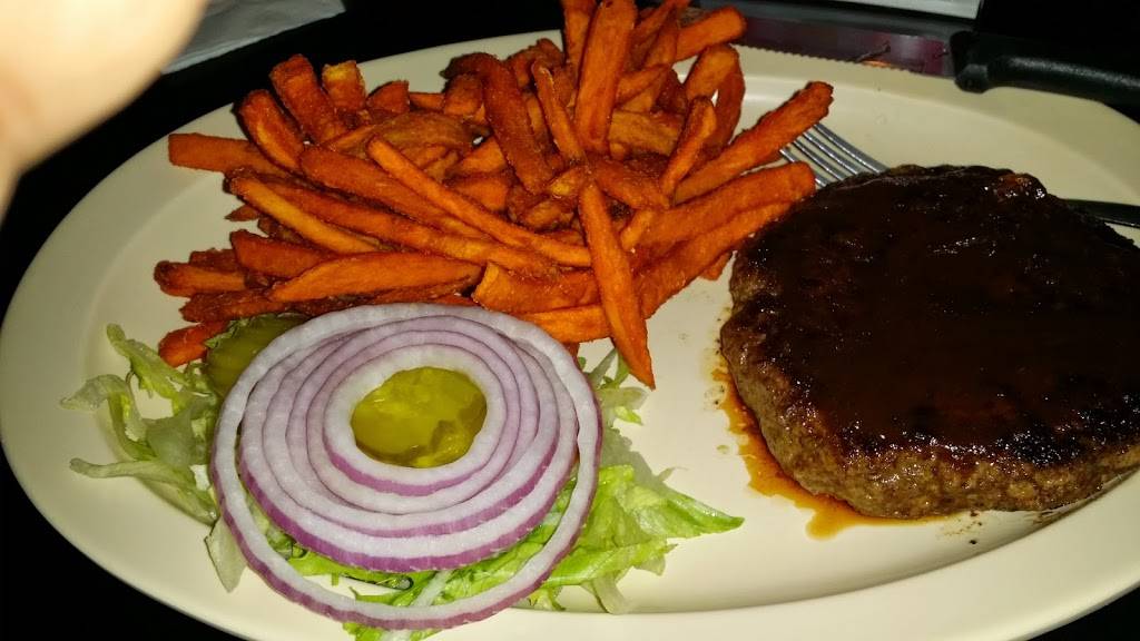 Midway Point | restaurant | 14831 Midway Rd #101, Addison, TX 75001, USA | 9724843470 OR +1 972-484-3470