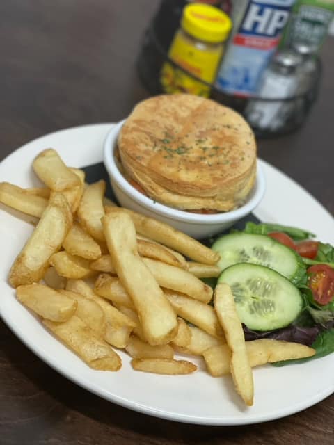 The Union Jack British Pub - Mesa | restaurant | 1774 S Val Vista Dr, Mesa, AZ 85204, USA | 4805908505 OR +1 480-590-8505