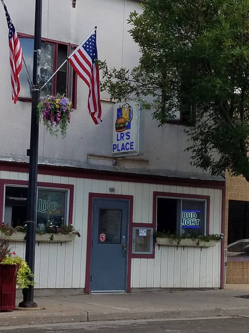 L Rs Place | restaurant | 116 Lincoln Ave, Rio, WI 53960, USA | 9209926029 OR +1 920-992-6029