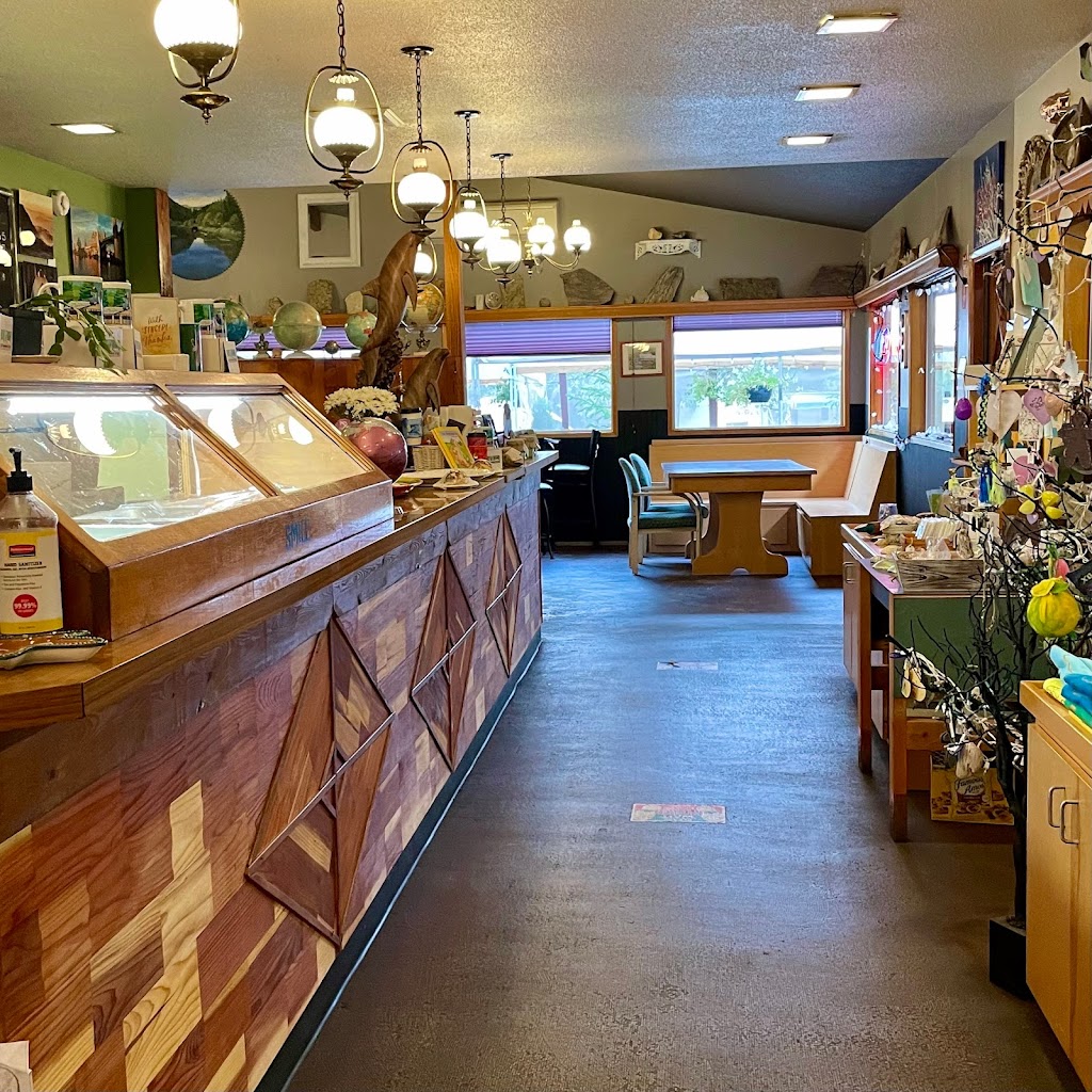 Gingerbread Village Restaurant | restaurant | 12300 OR-126, Mapleton, OR 97453, USA | 5412681099 OR +1 541-268-1099