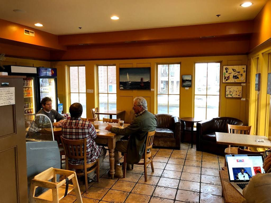 essen | restaurant | 4 Summer St, Manchester-by-the-Sea, MA 01944, USA | 9787049392 OR +1 978-704-9392