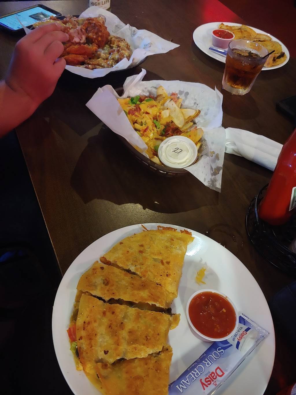 Tammy’s Outback Bar and Grill | restaurant | 2921, 207 Edison St W, Fayetteville, TN 37334, USA | 9314337719 OR +1 931-433-7719