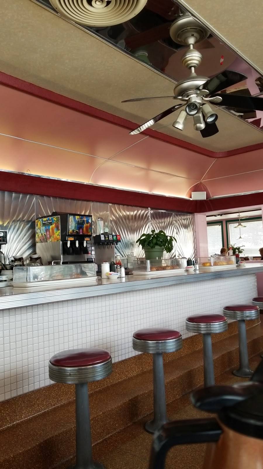 Horizon Diner | restaurant | 32 E Bay Ave, Manahawkin, NJ 08050, USA | 6095974771 OR +1 609-597-4771