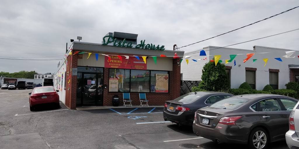 Pista House | restaurant | 104 New South Rd, Hicksville, NY 11801, USA | 5164655604 OR +1 516-465-5604