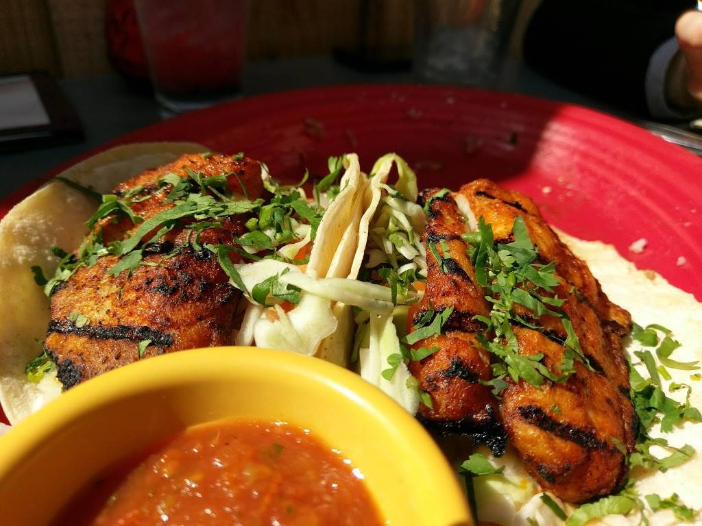 Hulas Island Grill | restaurant | 622 Lighthouse Ave, Monterey, CA 93940, USA | 8316554852 OR +1 831-655-4852