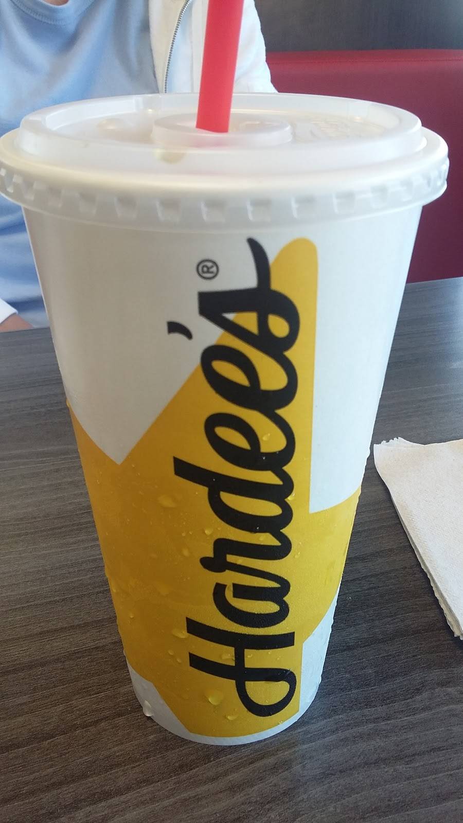 Hardees | restaurant | 545 Main St, Fenton, MO 63026, USA | 6363435221 OR +1 636-343-5221