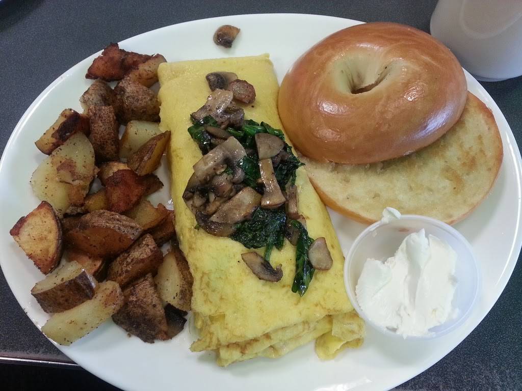 Fifties Diner | restaurant | 363 Burnett Rd, Chicopee, MA 01020, USA | 4135945436 OR +1 413-594-5436