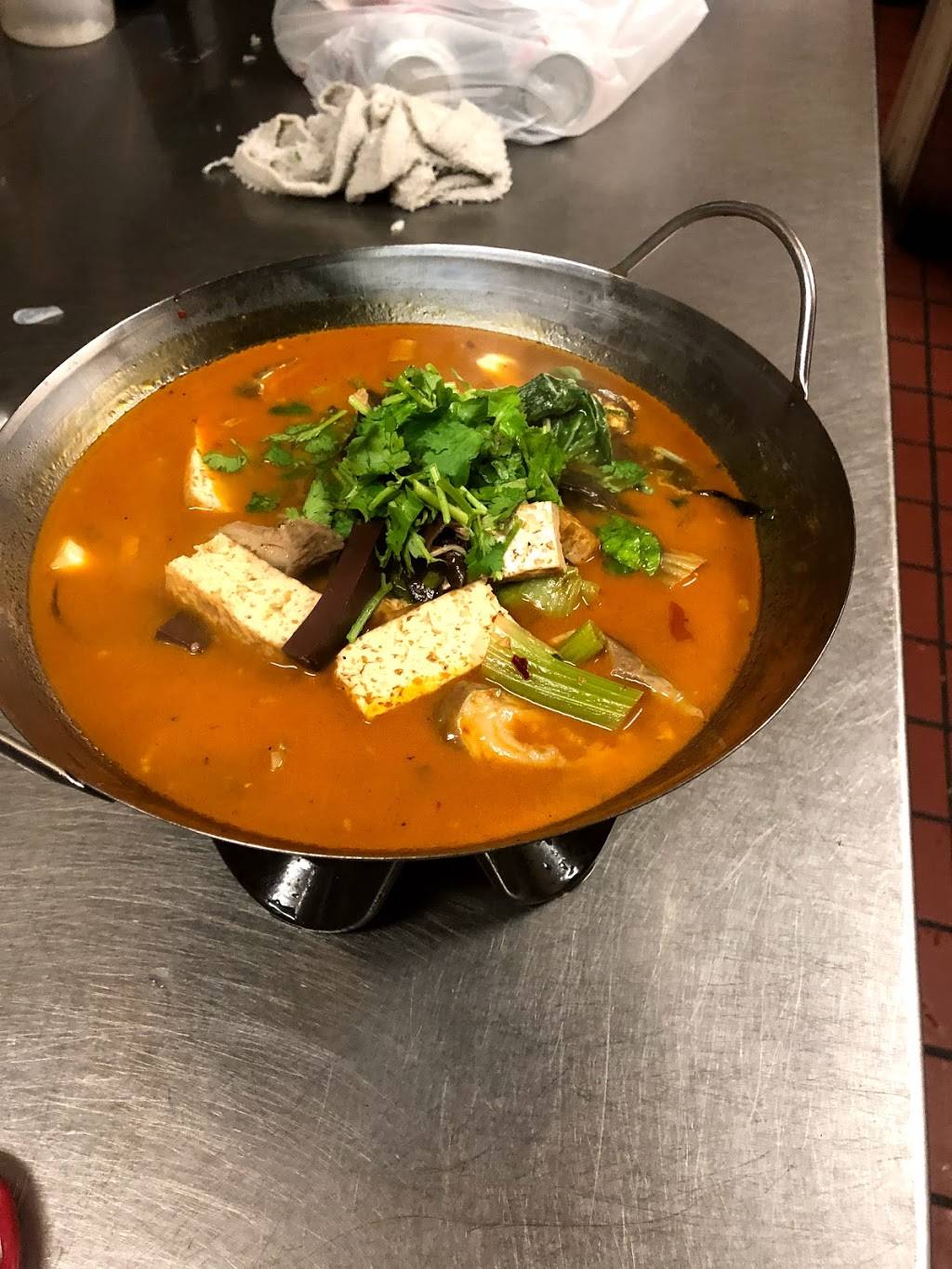 Eastern Star Restaurant | restaurant | 3301 Post Rd, Warwick, RI 02886, USA | 4017386162 OR +1 401-738-6162