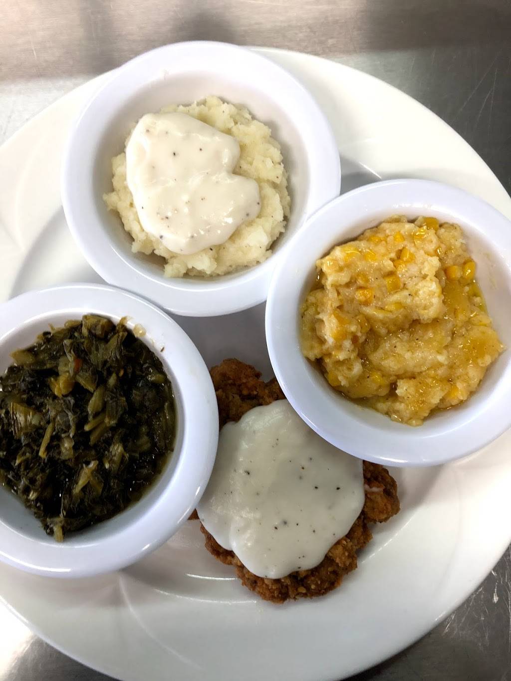 The Southern Eatery | restaurant | W Maple St, Morrison, TN 37357, USA | 9313181070 OR +1 931-318-1070