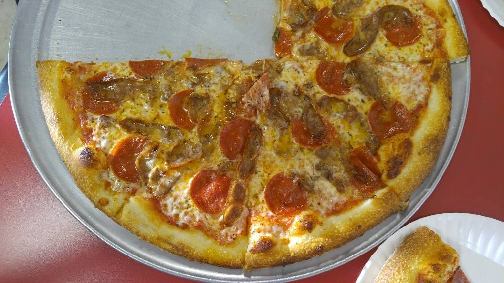 Florios | restaurant | 7701 Broadway St, San Antonio, TX 78209, USA | 2108058646 OR +1 210-805-8646