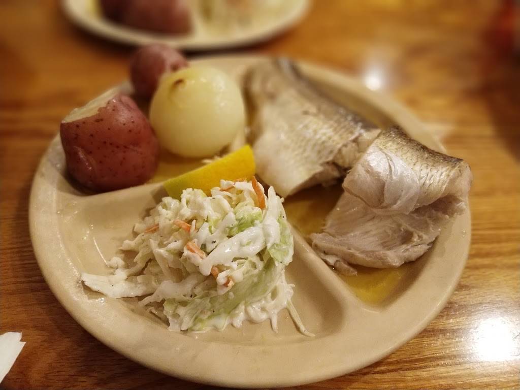 Pelletiers Restaurant & Fish Boil | restaurant | 4199 Main St, Fish Creek, WI 54212, USA | 9208683313 OR +1 920-868-3313